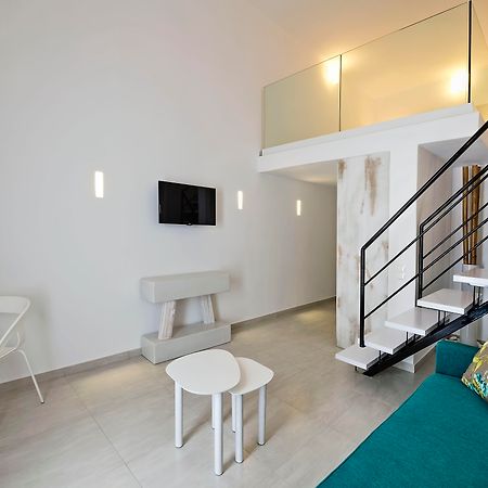 Cavo Bianco Boutique Hotel & Spa Kamari  Exterior photo