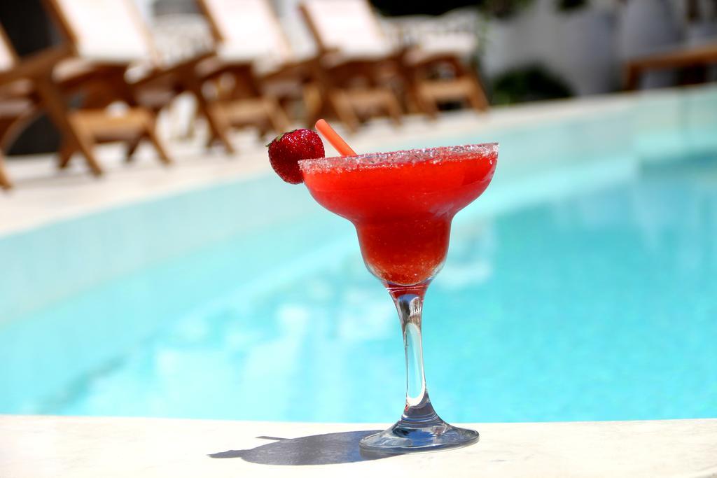 Cavo Bianco Boutique Hotel & Spa Kamari  Exterior photo