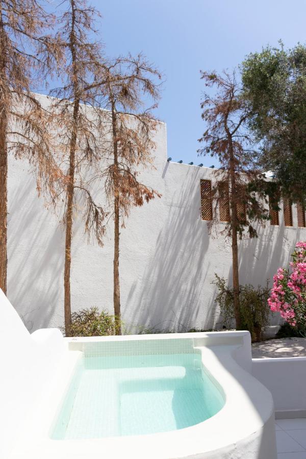 Cavo Bianco Boutique Hotel & Spa Kamari  Exterior photo